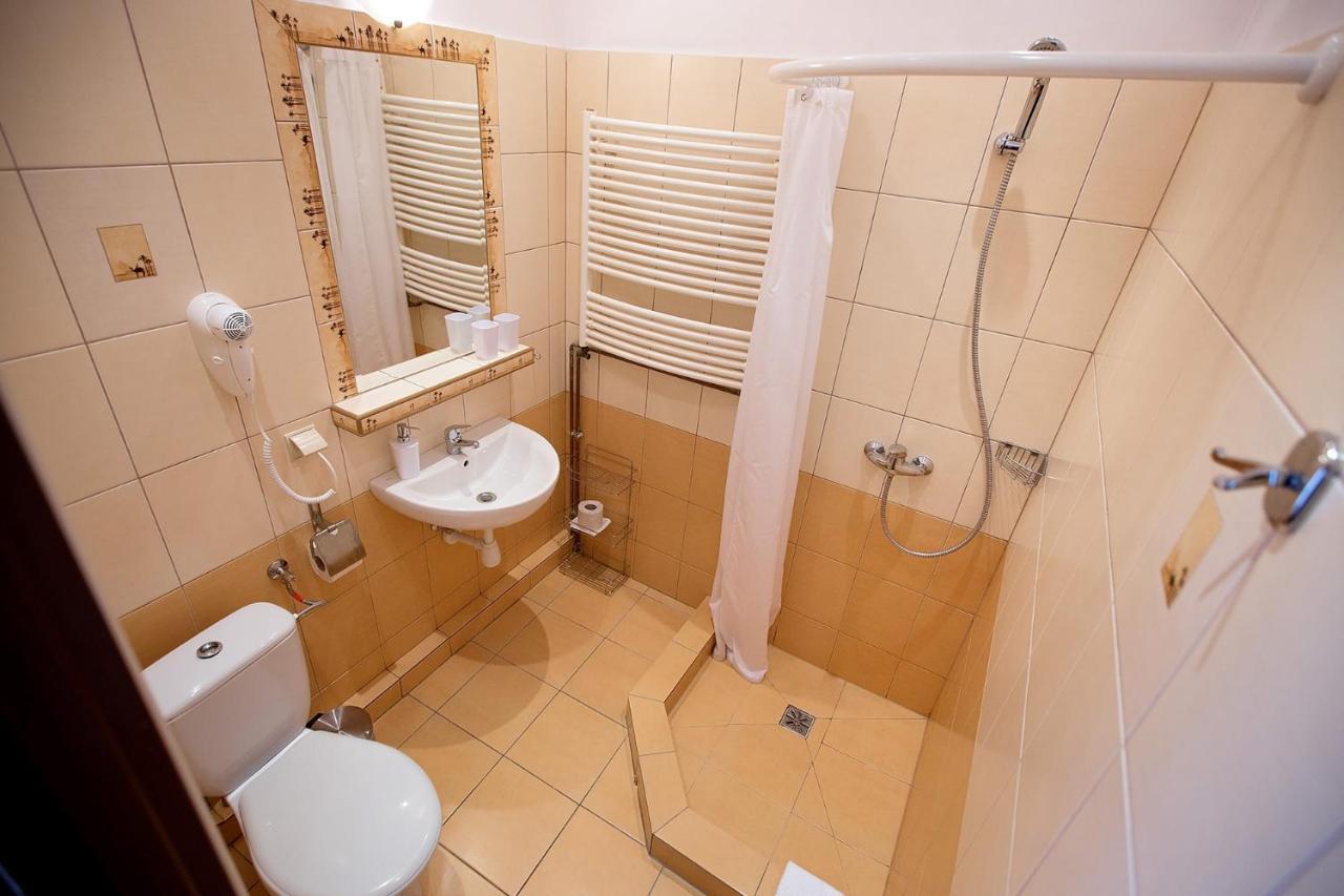 Hotel Zamek Chalupki Εξωτερικό φωτογραφία